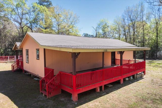 691 Willow Drive, Shepherd, TX 77371
