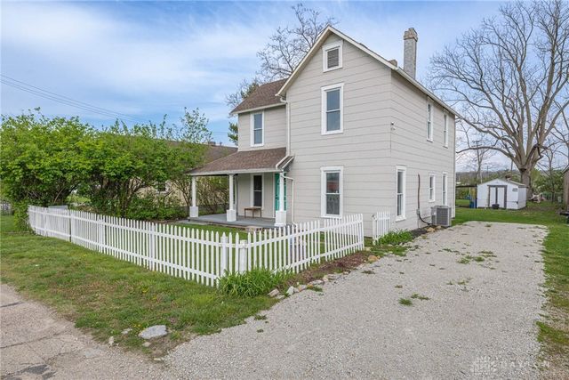 2210 Larch Street, Springfield, OH 45503
