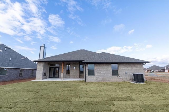 924 Peony Place, Edmond, OK 73034