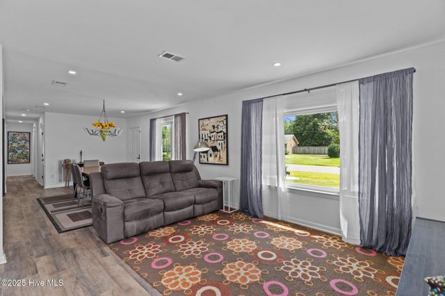 4605 Kings Drive, Wilmington, NC 28405