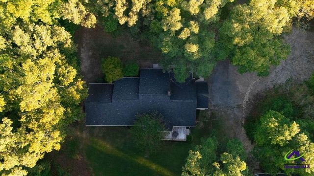 52 Walden Way, Hawkinsville, GA 31036