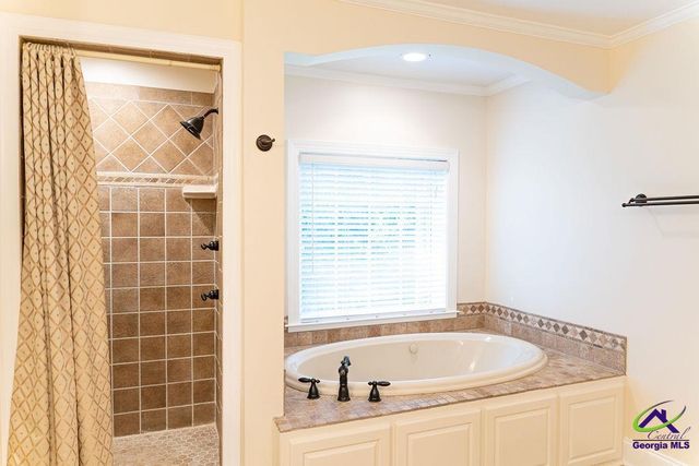 52 Walden Way, Hawkinsville, GA 31036