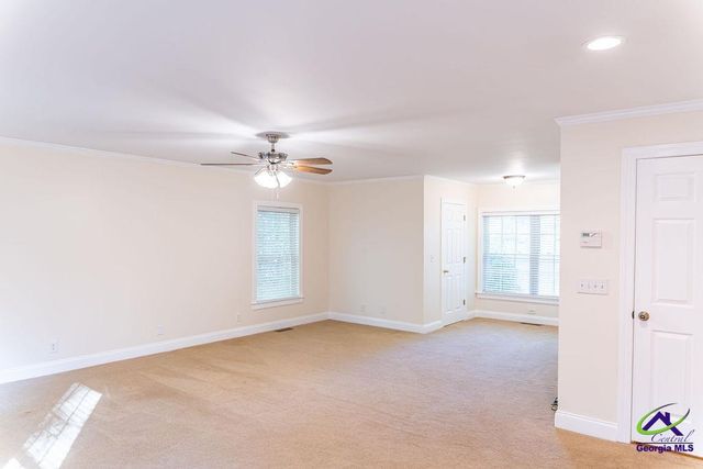 52 Walden Way, Hawkinsville, GA 31036