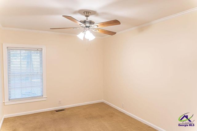 52 Walden Way, Hawkinsville, GA 31036