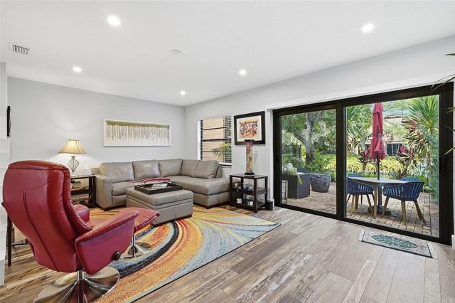 261 NE 16th Place 305, Fort Lauderdale, FL 33305