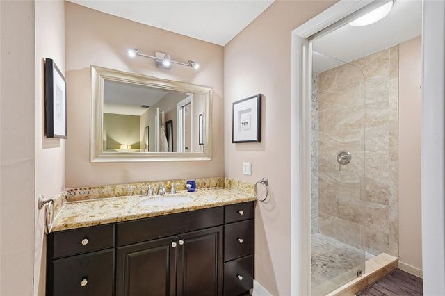 261 NE 16th Place 305, Fort Lauderdale, FL 33305