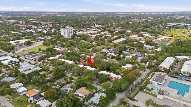 261 NE 16th Place 305, Fort Lauderdale, FL 33305