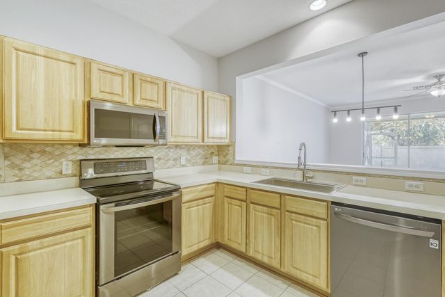 4908 POND RIDGE DRIVE, Riverview, FL 33578