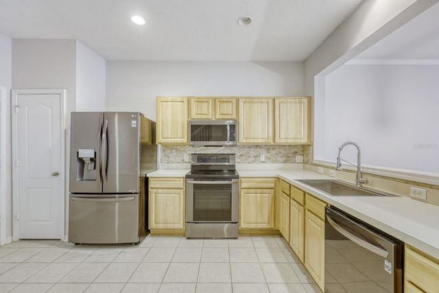 4908 POND RIDGE DRIVE, Riverview, FL 33578