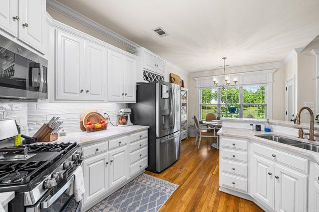 26 Algonquin Drive, Cabot, AR 72023
