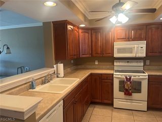 1660 Pine Valley DR 110, Fort Myers, FL 33907