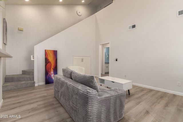 2201 N COMANCHE Drive 1080, Chandler, AZ 85224