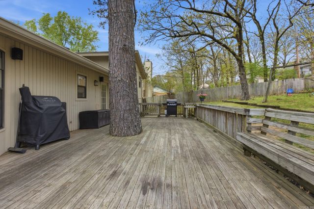 2700 Gristmill Road, Little Rock, AR 72227
