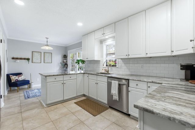 2700 Gristmill Road, Little Rock, AR 72227