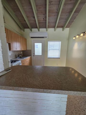 601 SE 20th Avenue 4, Deerfield Beach, FL 33441