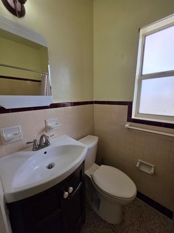 601 SE 20th Avenue 4, Deerfield Beach, FL 33441