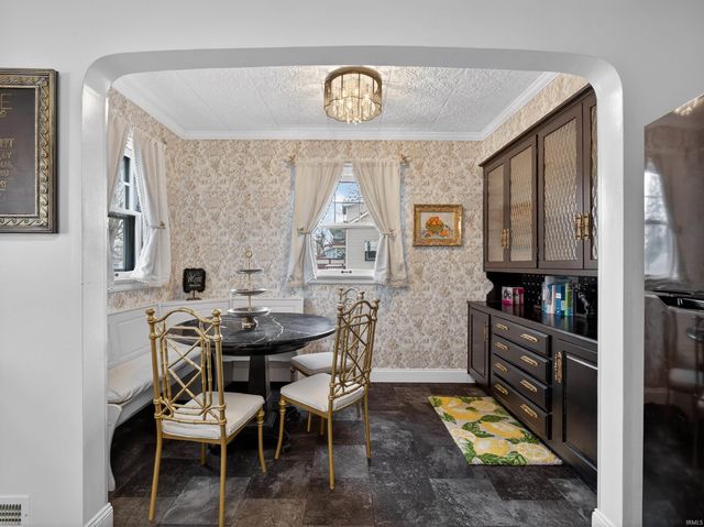 1139 Clara Avenue, Fort Wayne, IN 46805