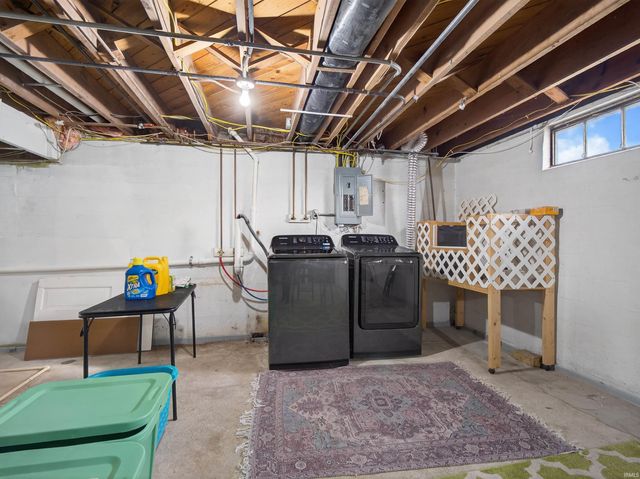 1139 Clara Avenue, Fort Wayne, IN 46805