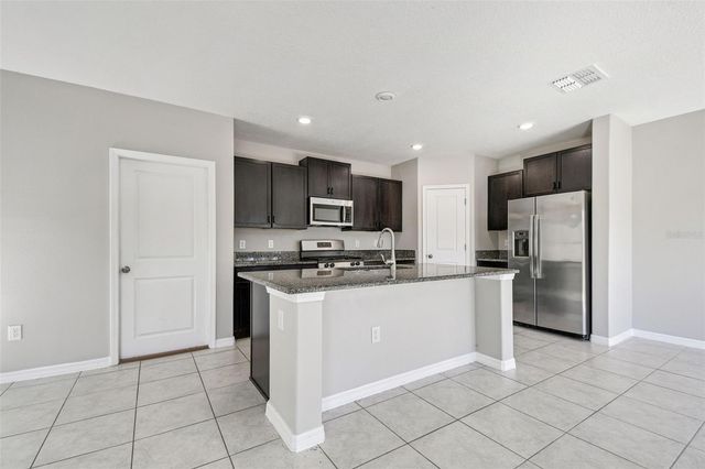 5157 WHITE CHICORY DRIVE, Apollo Beach, FL 33572