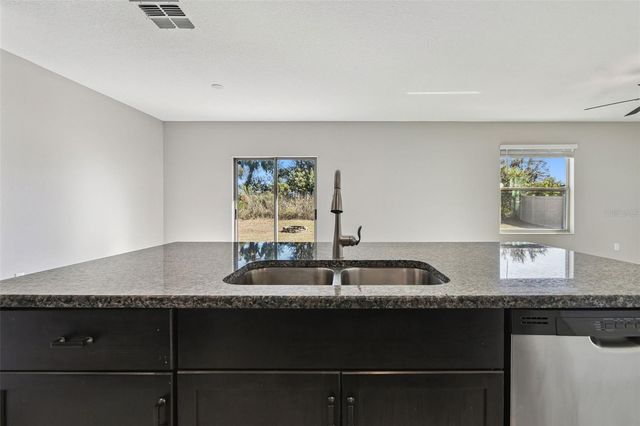 5157 WHITE CHICORY DRIVE, Apollo Beach, FL 33572