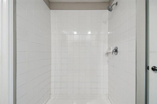 5157 WHITE CHICORY DRIVE, Apollo Beach, FL 33572