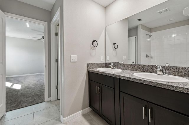 5157 WHITE CHICORY DRIVE, Apollo Beach, FL 33572