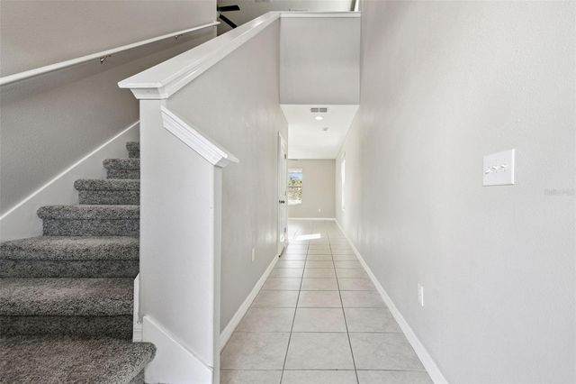 5157 WHITE CHICORY DRIVE, Apollo Beach, FL 33572