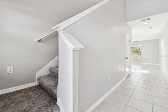 5157 WHITE CHICORY DRIVE, Apollo Beach, FL 33572