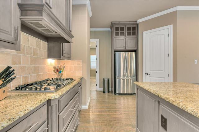 150 Hackney Street, Waxahachie, TX 75165