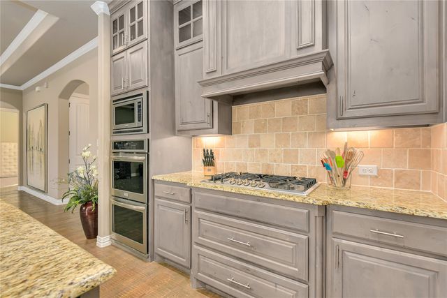 150 Hackney Street, Waxahachie, TX 75165