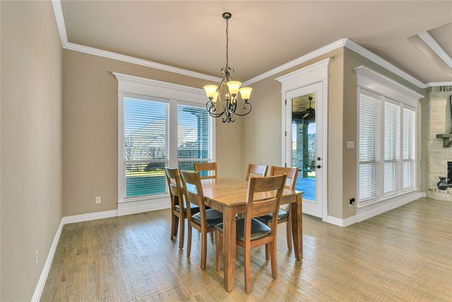 150 Hackney Street, Waxahachie, TX 75165