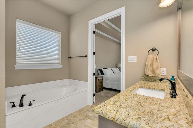 150 Hackney Street, Waxahachie, TX 75165