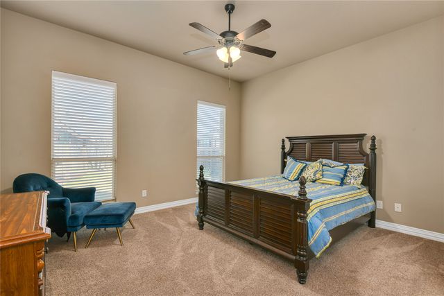 150 Hackney Street, Waxahachie, TX 75165