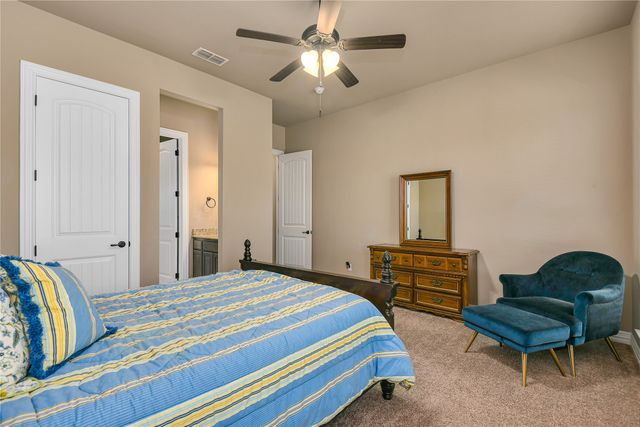 150 Hackney Street, Waxahachie, TX 75165