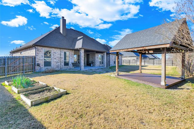 150 Hackney Street, Waxahachie, TX 75165