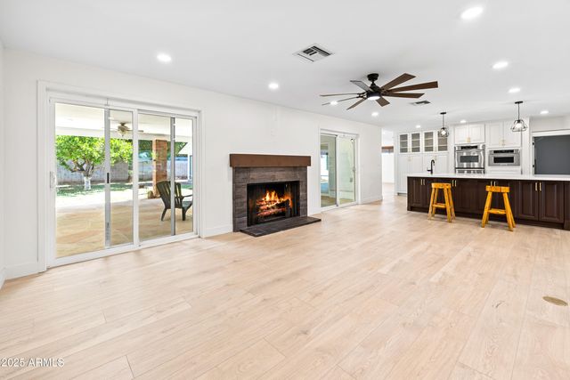 7801 N 16TH Lane, Phoenix, AZ 85021