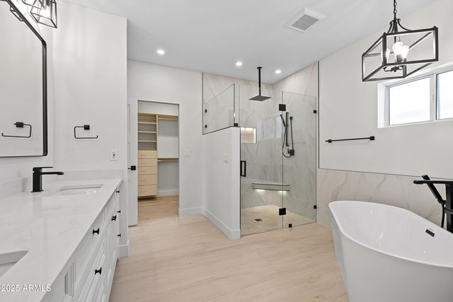 7801 N 16TH Lane, Phoenix, AZ 85021