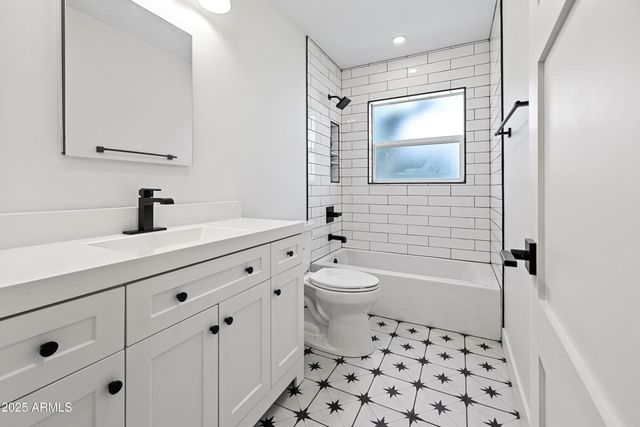 7801 N 16TH Lane, Phoenix, AZ 85021