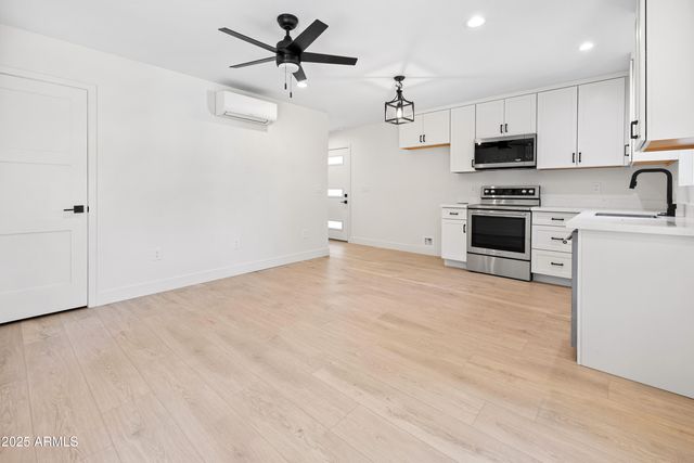 7801 N 16TH Lane, Phoenix, AZ 85021