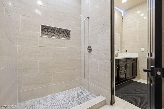 7751 Radcliff Street, Las Vegas, NV 89123