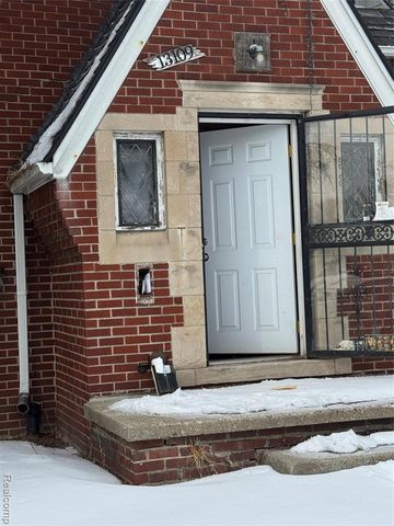 13109 Kilbourne Street, Detroit, MI 48213