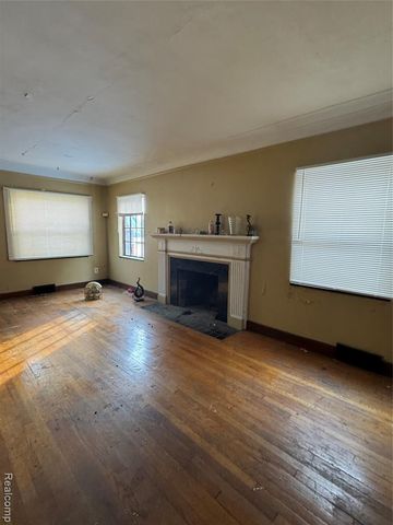 13109 Kilbourne Street, Detroit, MI 48213