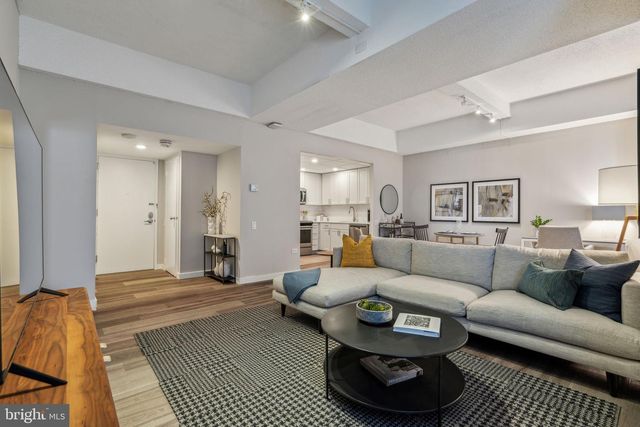 875 SANSOM STREET #1031, Philadelphia, PA 19107
