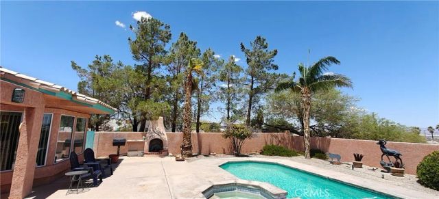 6144 Carodean, 29 Palms, CA 92277