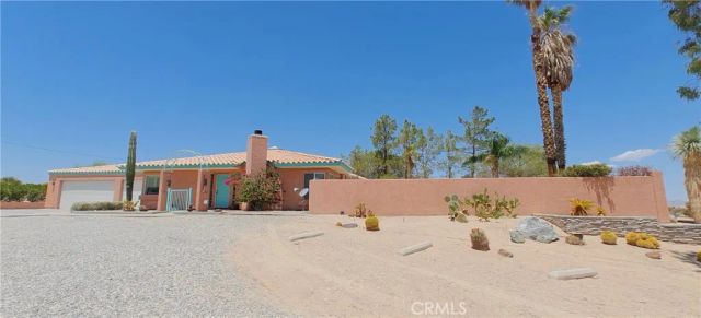 6144 Carodean, 29 Palms, CA 92277