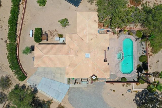 6144 Carodean, 29 Palms, CA 92277