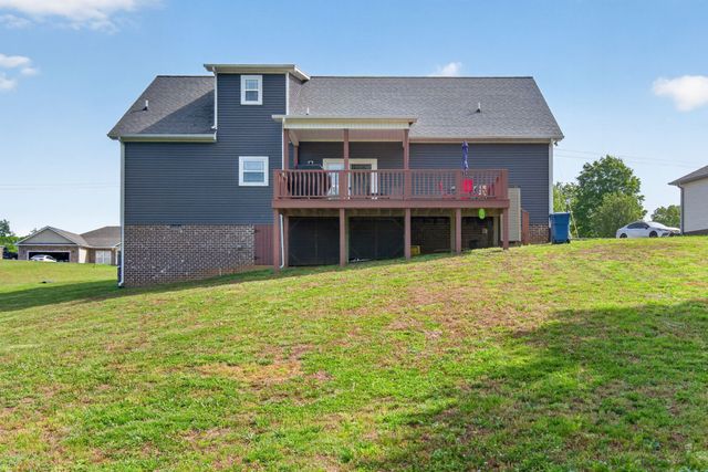 633 Victoria Ln, Sparta, TN 38583