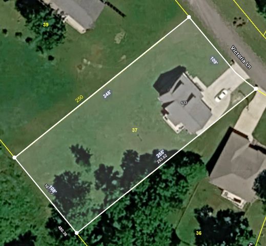 633 Victoria Ln, Sparta, TN 38583