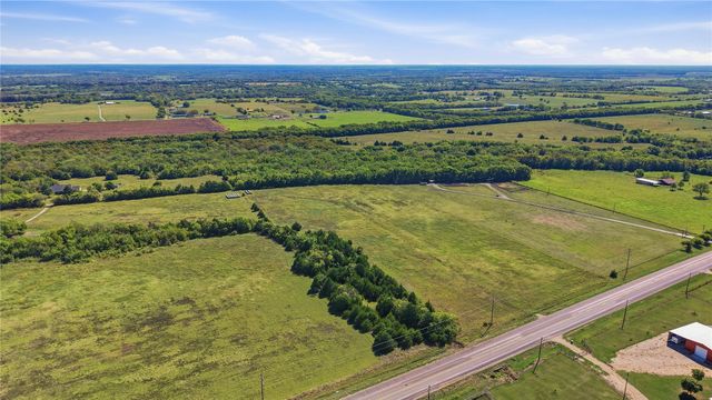 13393 US Highway 69, Bells, TX 75414