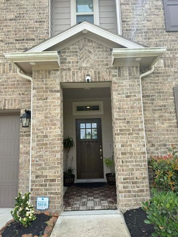 8702 Mugwort Drive, Richmond, TX 77469